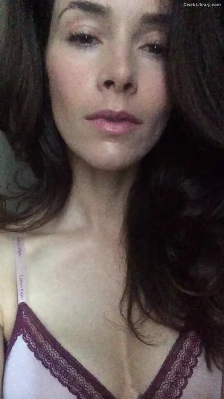 Abigail Spencer photo 23 of 244