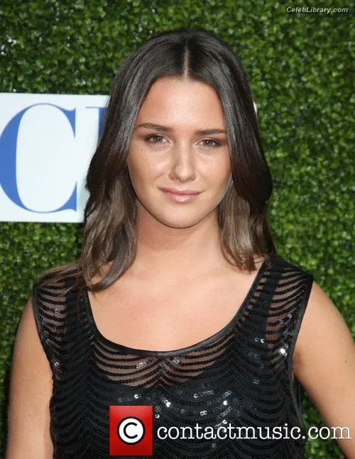 Addison Timlin photo 22 of 685