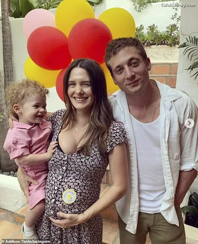 Addison Timlin photo 2 of 686
