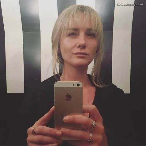 Addison Timlin photo 6 of 686