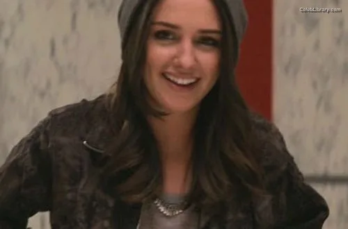 Addison Timlin photo 24 of 686