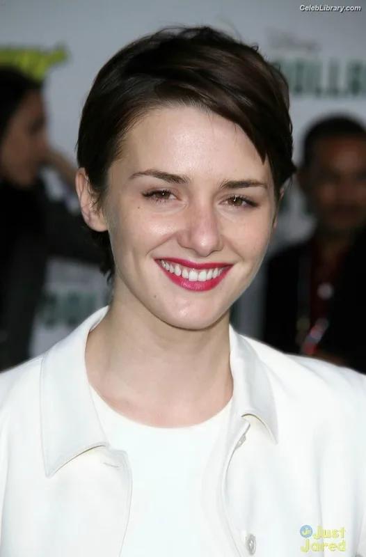 Addison Timlin photo 2 of 686