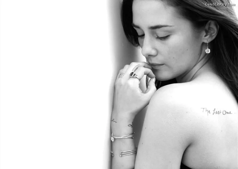 Addison Timlin photo 10 of 686