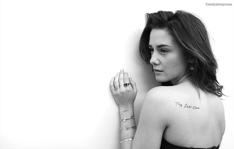 Addison Timlin photo 22 of 686