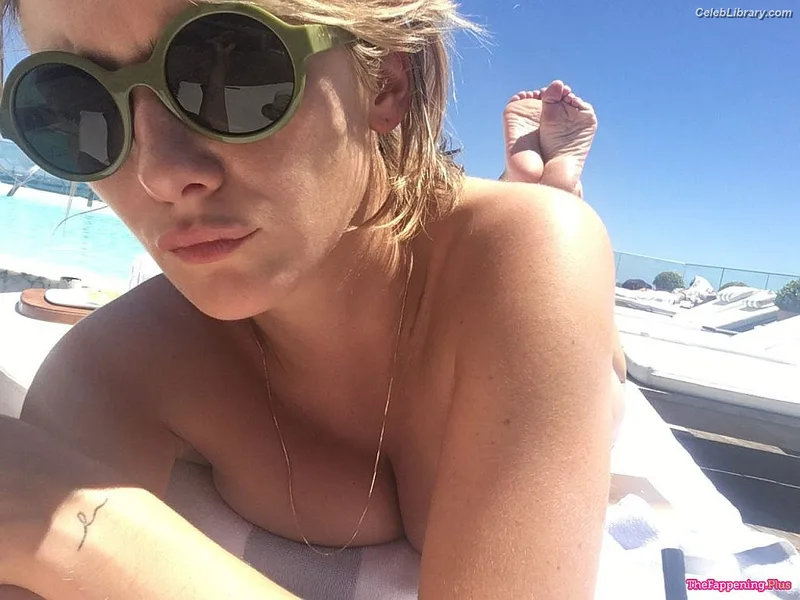 Addison Timlin photo 6 of 686