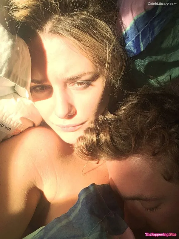 Addison Timlin photo 16 of 686