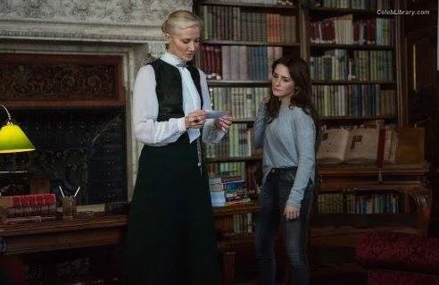 Addison Timlin photo 4 of 686