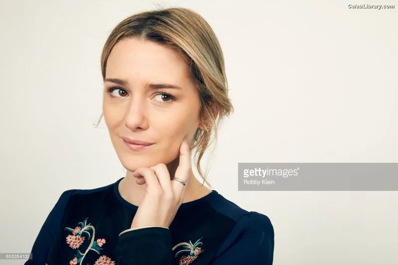 Addison Timlin photo 9 of 686