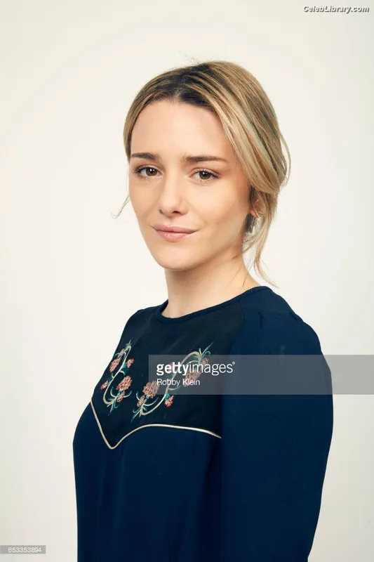 Addison Timlin photo 11 of 686