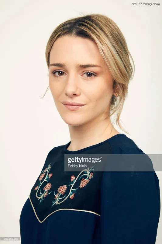 Addison Timlin photo 13 of 686