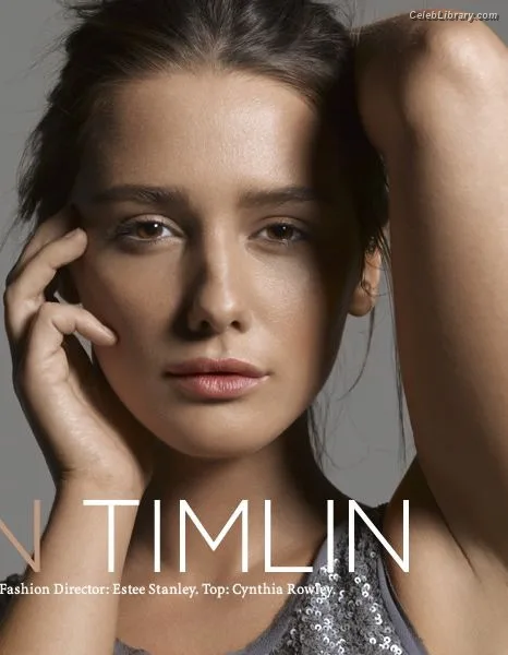 Addison Timlin photo 14 of 686