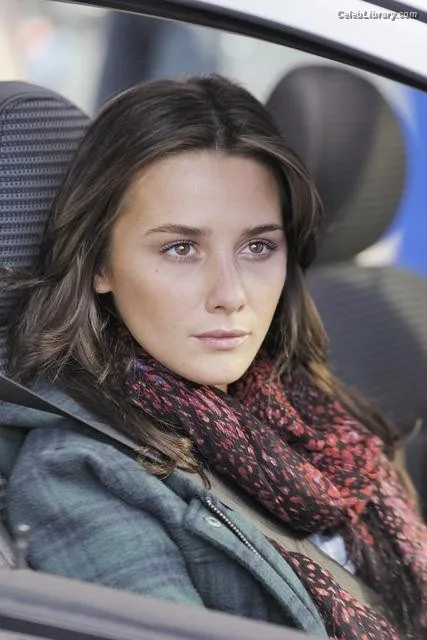 Addison Timlin photo 18 of 686