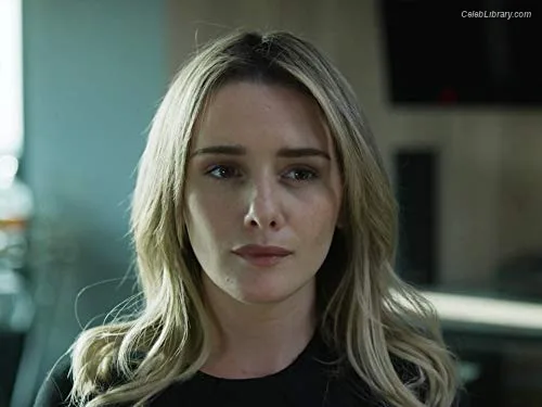 Addison Timlin photo 9 of 686