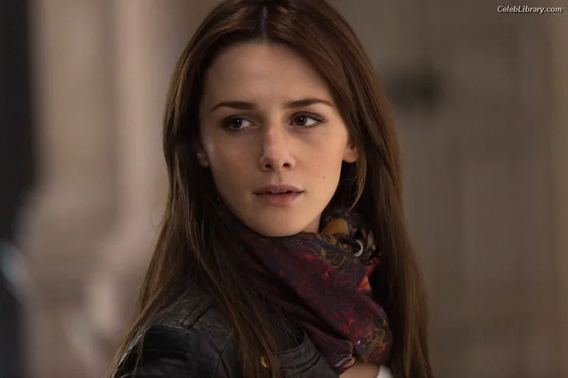 Addison Timlin photo 15 of 686