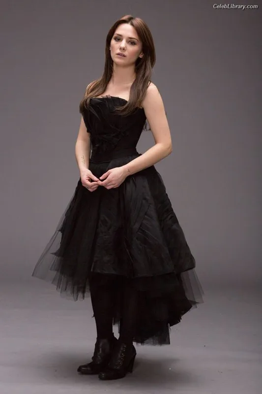 Addison Timlin photo 2 of 686