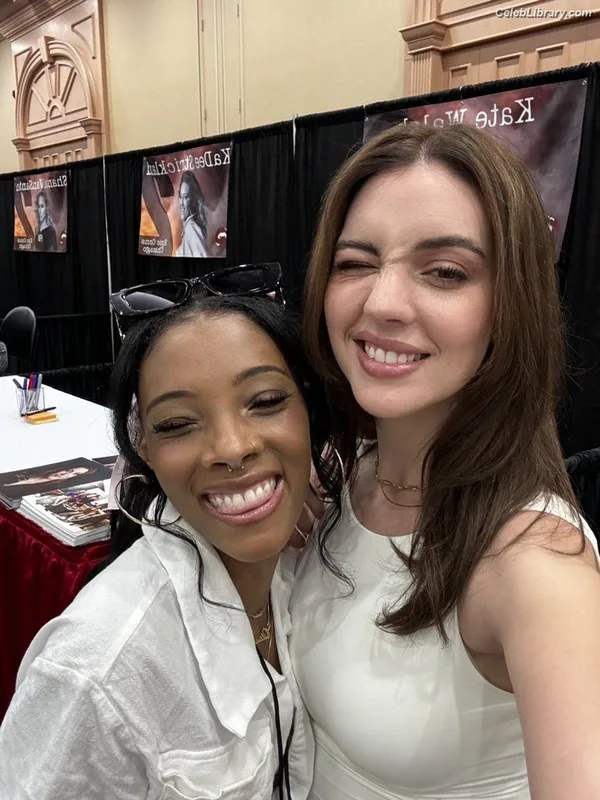 Adelaide Kane photo 4 of 237