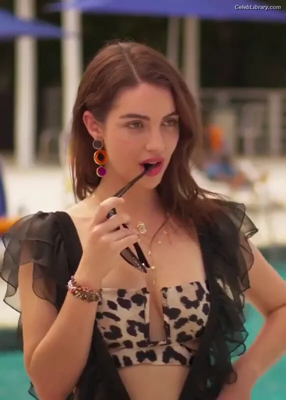 Adelaide Kane photo 6 of 237