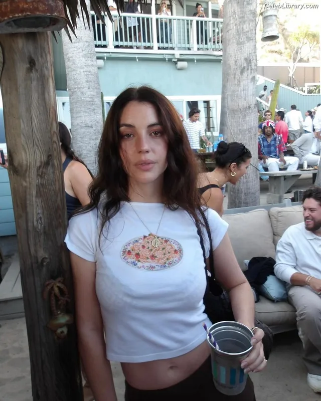 Adelaide Kane photo 23 of 237