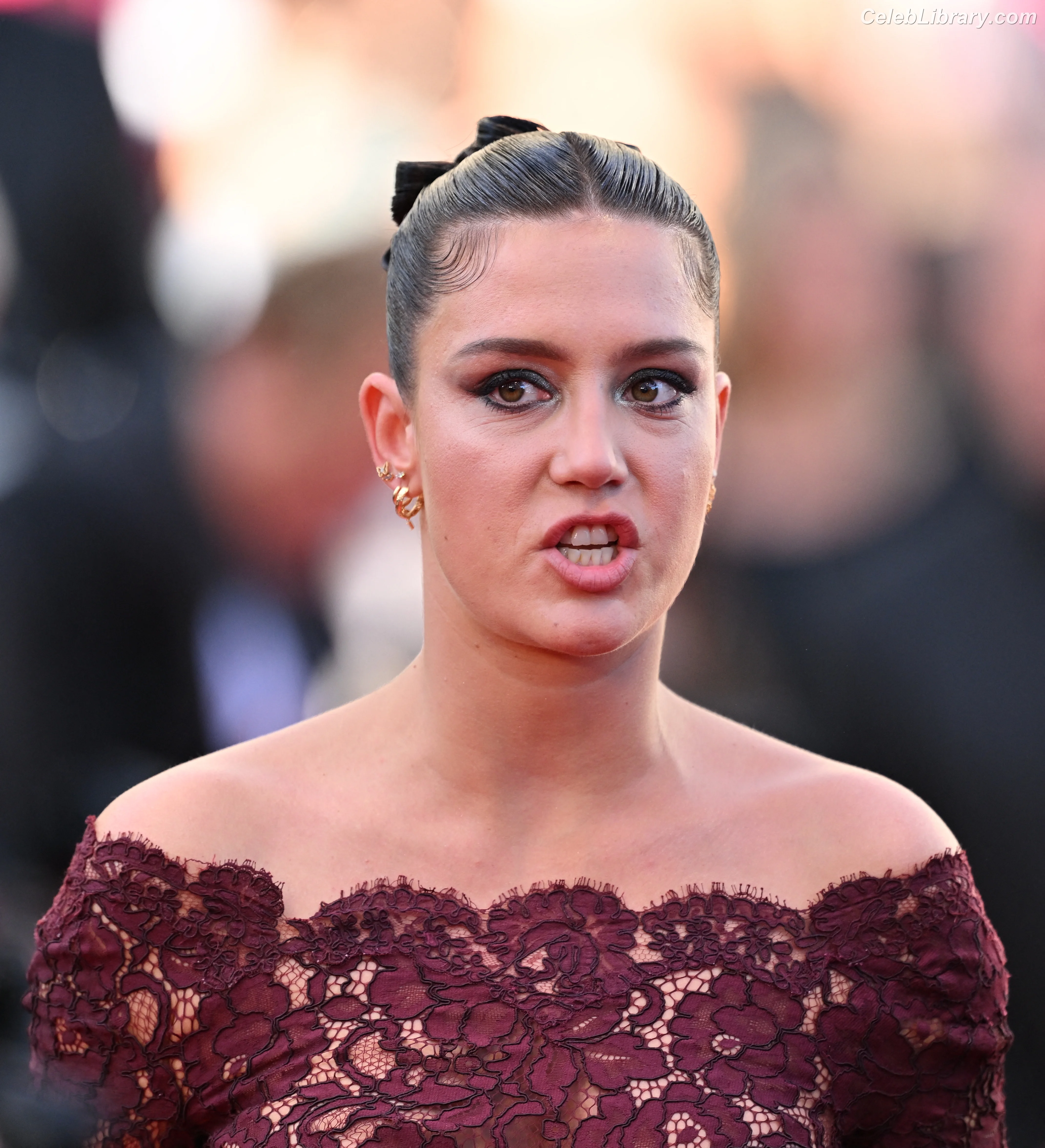 Adèle Exarchopoulos photo 4 of 601