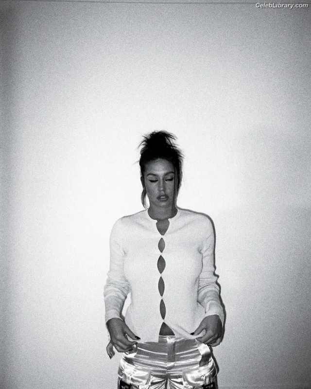 Adèle Exarchopoulos photo 11 of 602