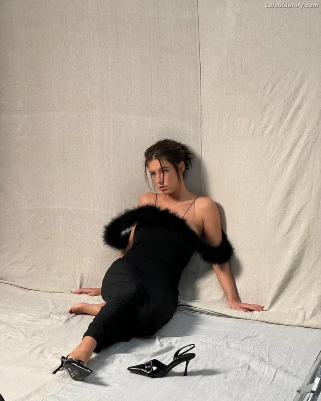 Adèle Exarchopoulos photo 12 of 602