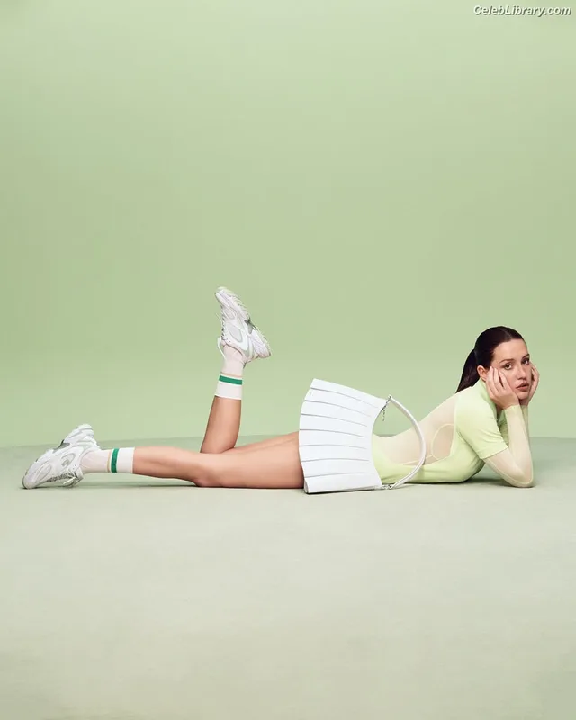 Adèle Exarchopoulos photo 14 of 602