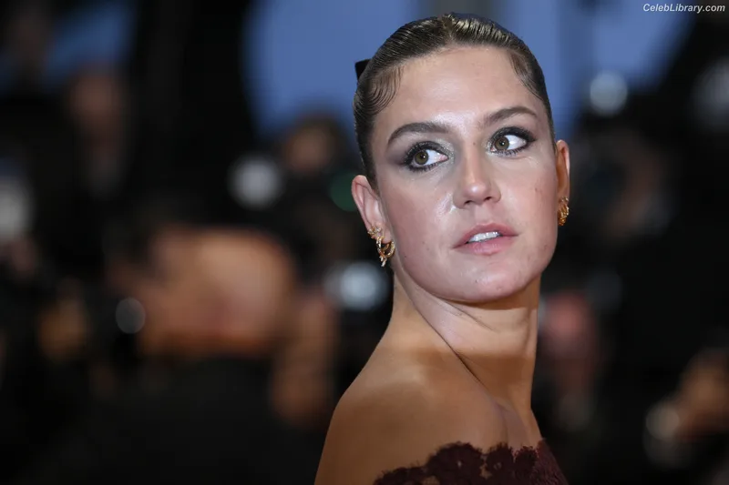 Adèle Exarchopoulos photo 21 of 602