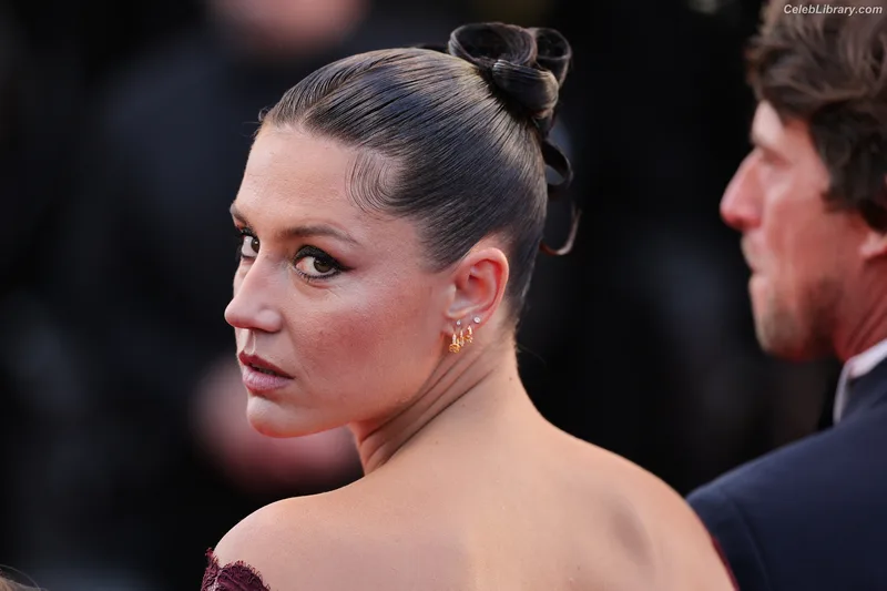 Adèle Exarchopoulos photo 22 of 602