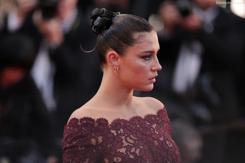Adèle Exarchopoulos photo 23 of 602