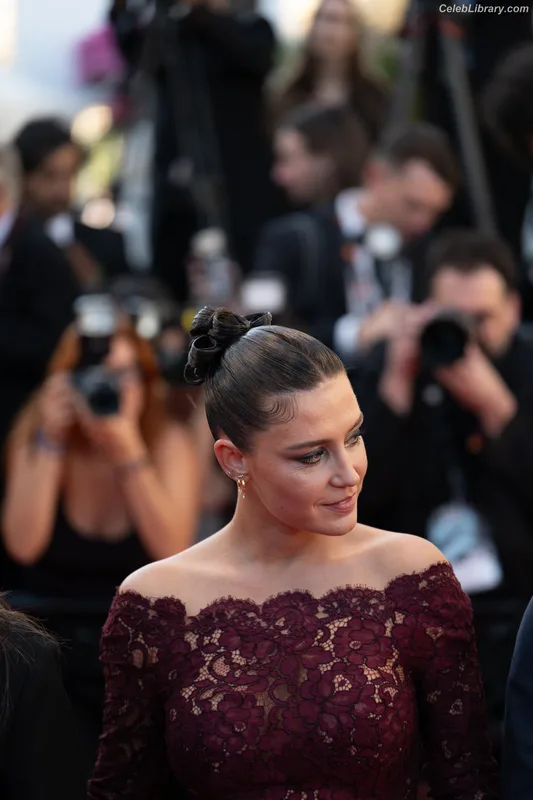 Adèle Exarchopoulos photo 18 of 602