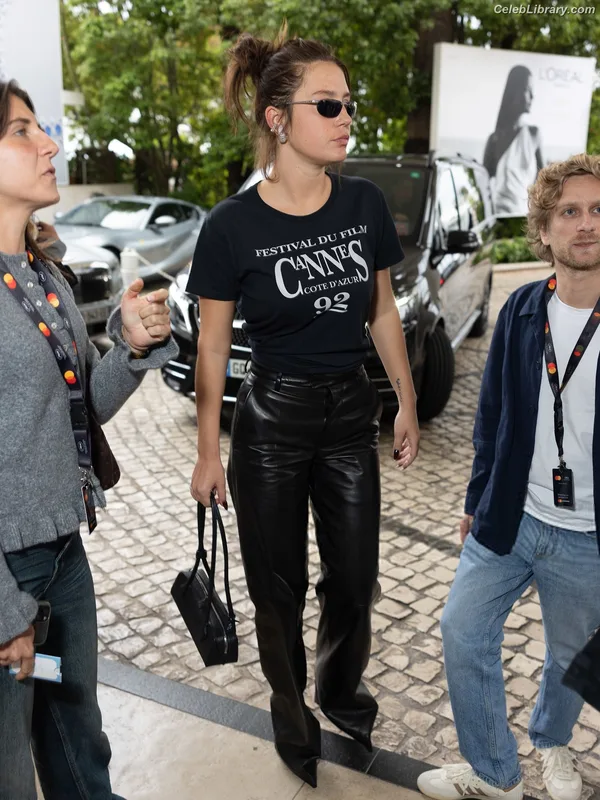Adèle Exarchopoulos photo 8 of 602
