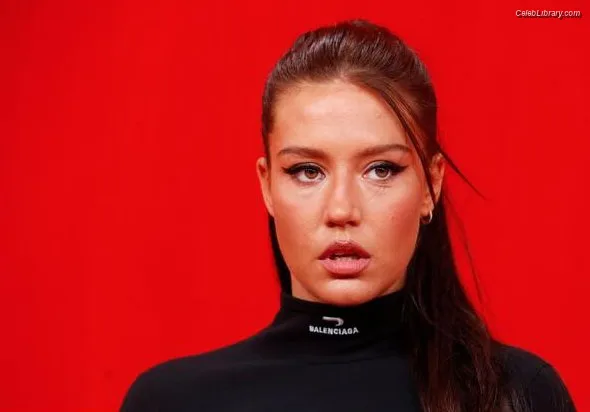 Adèle Exarchopoulos photo 10 of 602