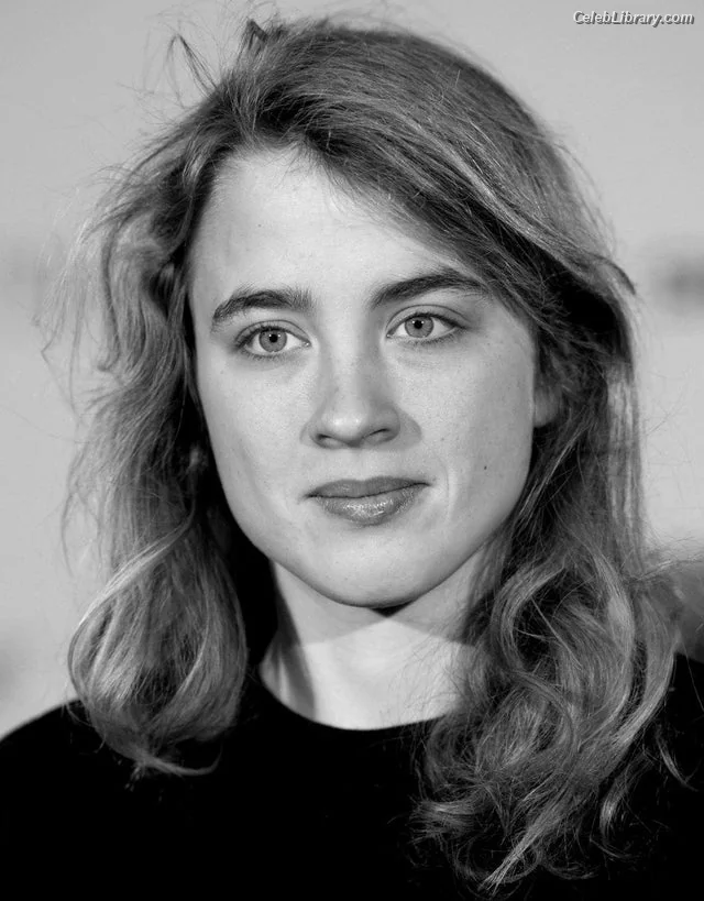 Adèle Haenel photo 9 of 259