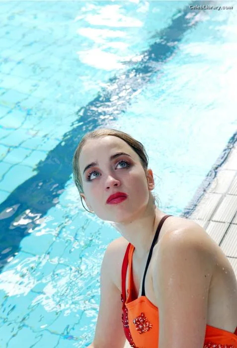 Adèle Haenel photo 7 of 260