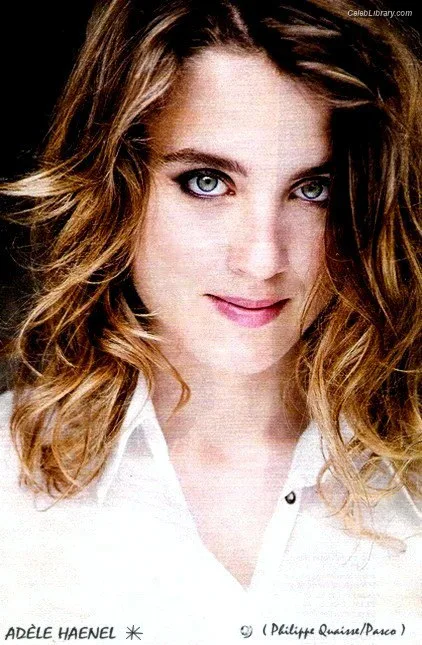 Adèle Haenel photo 24 of 260