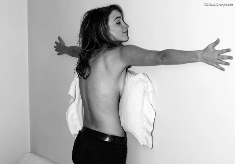 Adèle Haenel photo 9 of 260