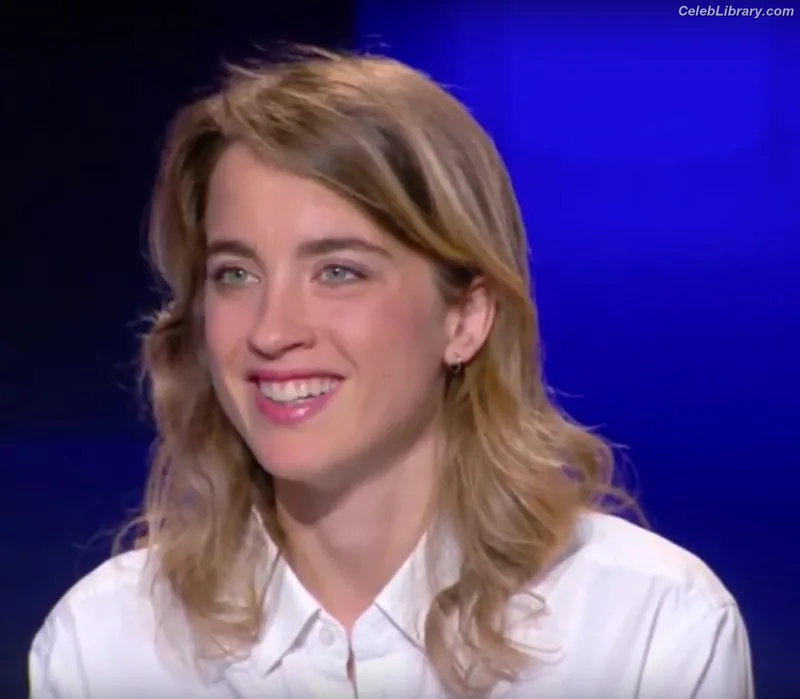 Adèle Haenel photo 20 of 260