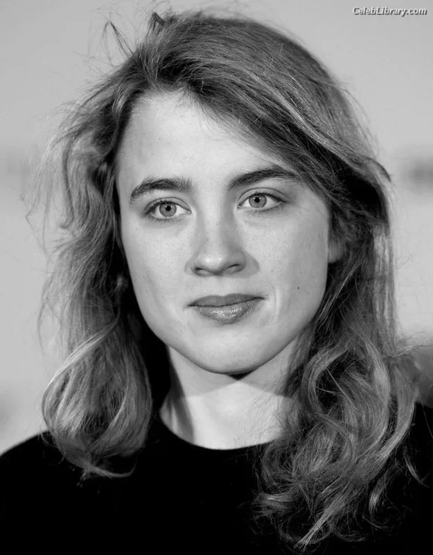 Adèle Haenel photo 9 of 260