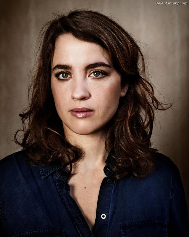 Adèle Haenel photo 19 of 260