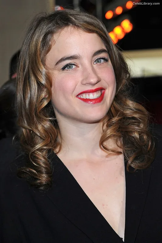 Adèle Haenel photo 10 of 260
