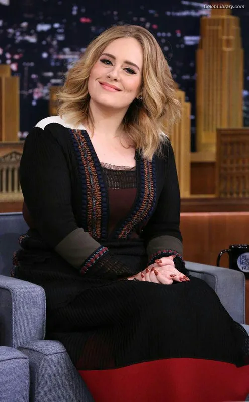 Adele photo 17 of 25