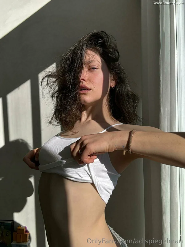 Adi Spiegelman photo 6 of 136
