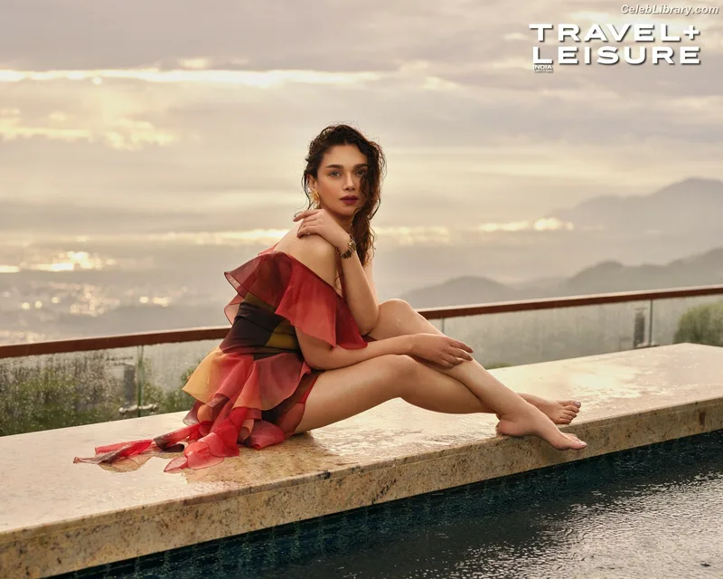 Aditi Rao Hydari photo 10 of 13