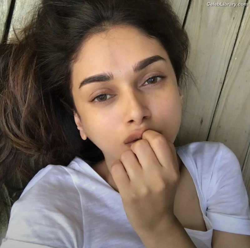 Aditi Rao Hydari photo 12 of 13