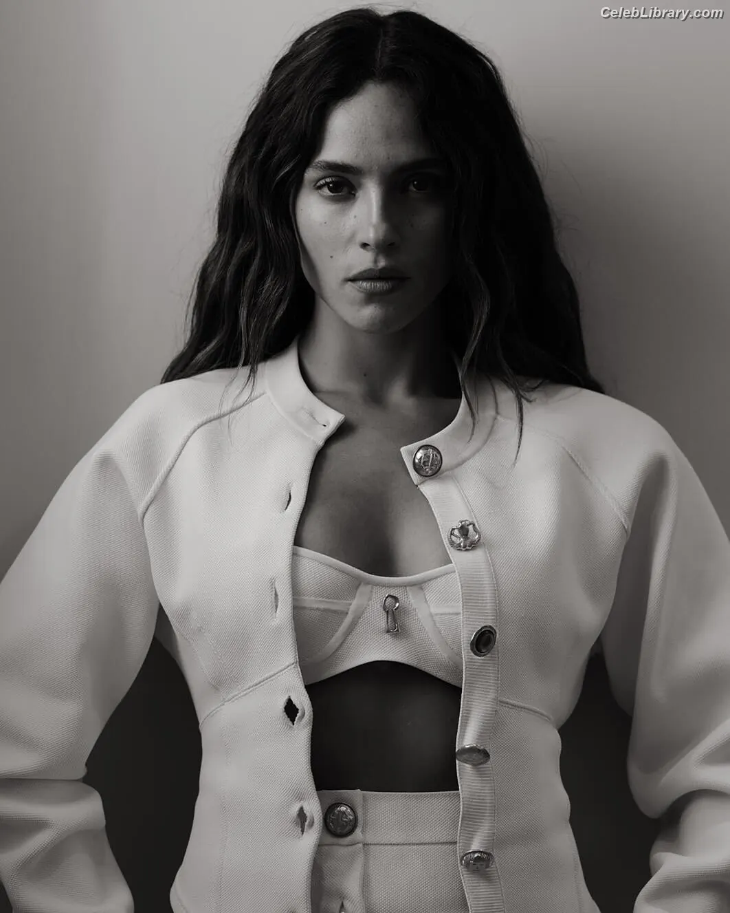 Adria Arjona photo 2 of 667