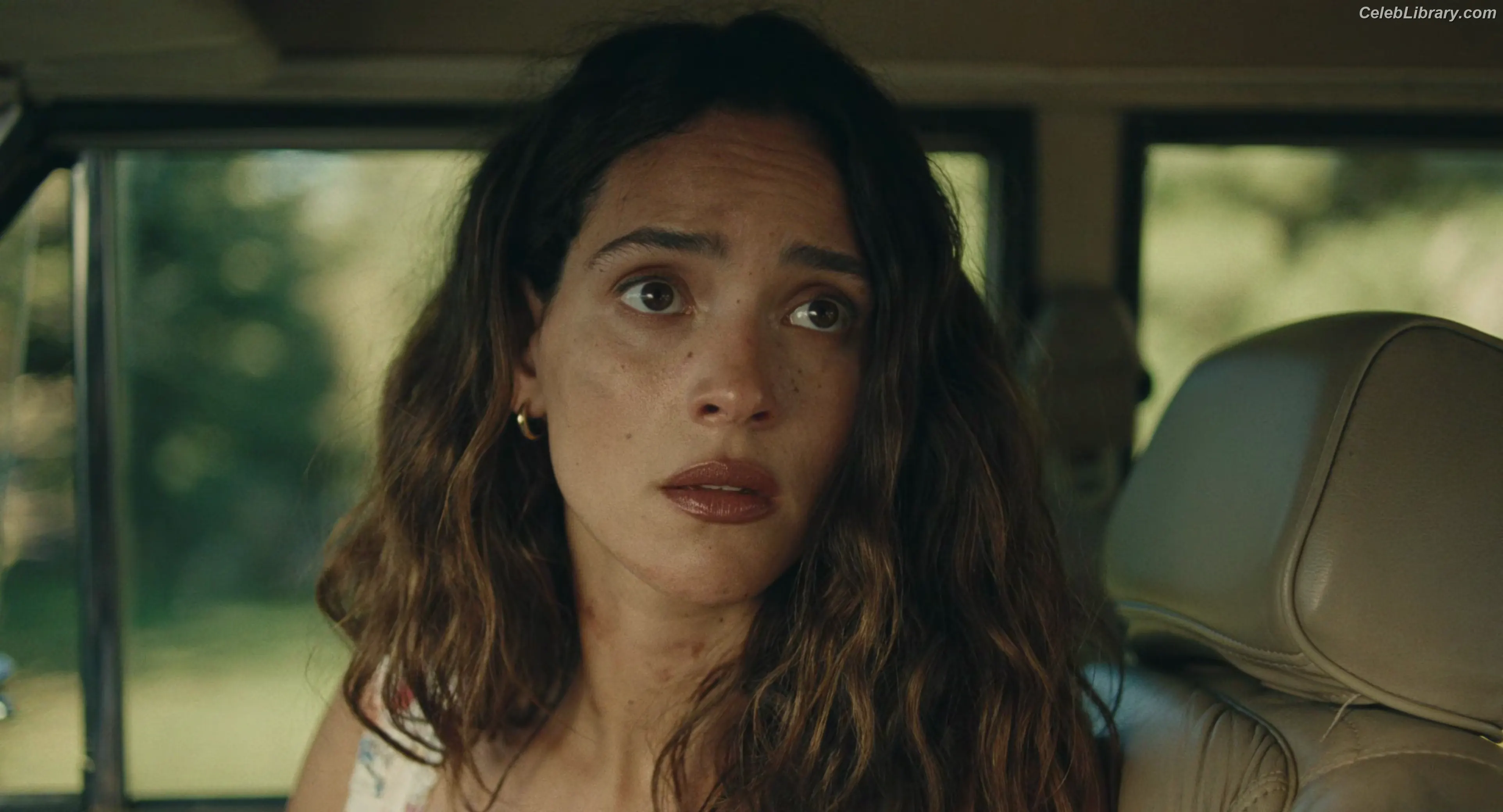 Adria Arjona photo 11 of 667