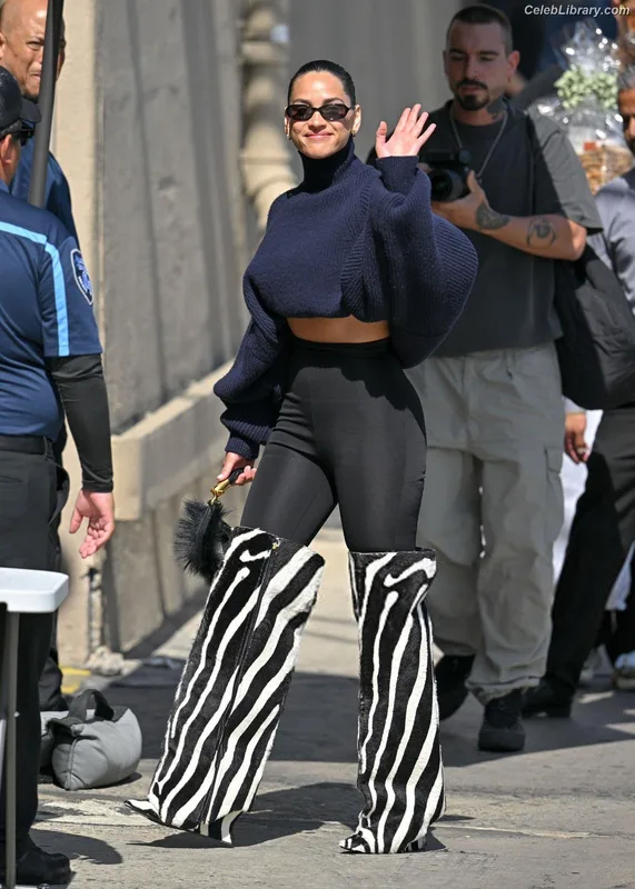 Adria Arjona photo 3 of 668