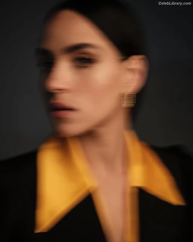 Adria Arjona photo 17 of 668