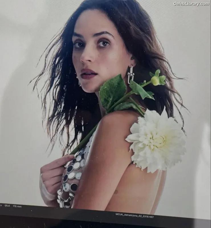 Adria Arjona photo 12 of 668