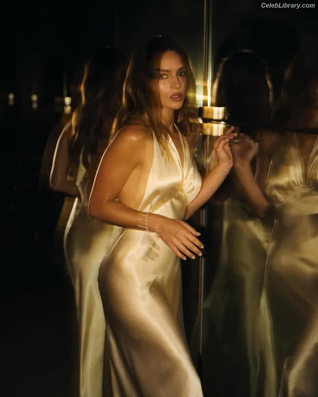 Adria Arjona photo 13 of 668